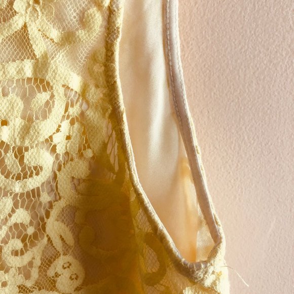 H&M Conscious Yellow Lace Tank Top M | Floral Sheer Overlay - Picture 8 of 11